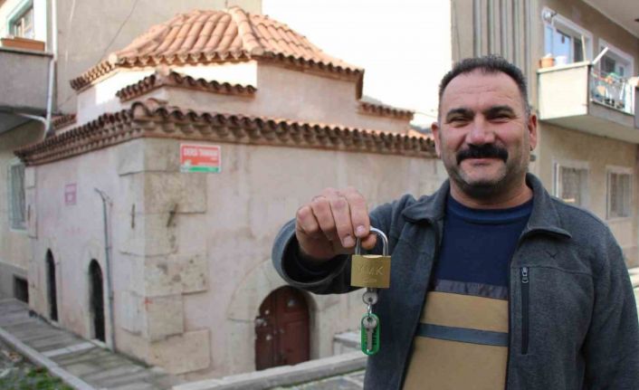 Amasya’da kapısına kilit vurulan 9 türbeden 5’i yeniden ziyarete açıldı