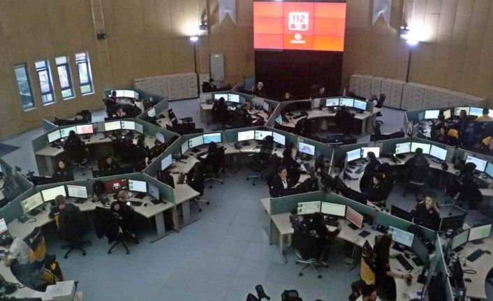 Antalya’da 112 Acil Çağrı Merkezine 2025 yılında 3 milyon çağrı geldi, yüzde 54’ü asılsız çıktı