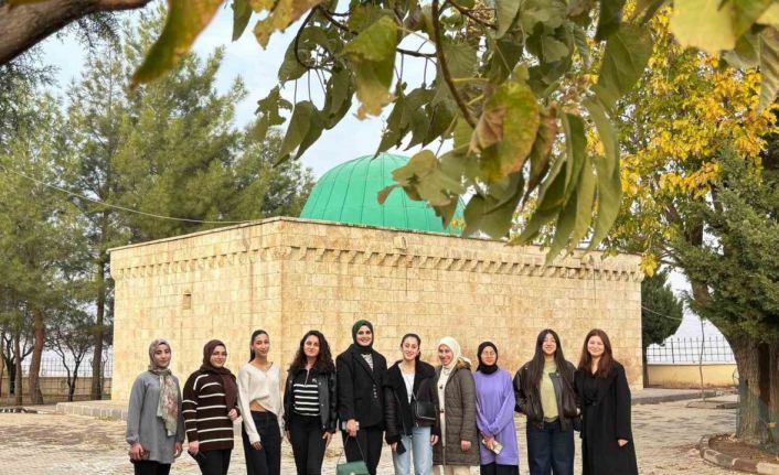 Araban KYK yurdu öğrencilerinden Sa’d Bin Ebu Vakkas Hz. türbesine ziyaret