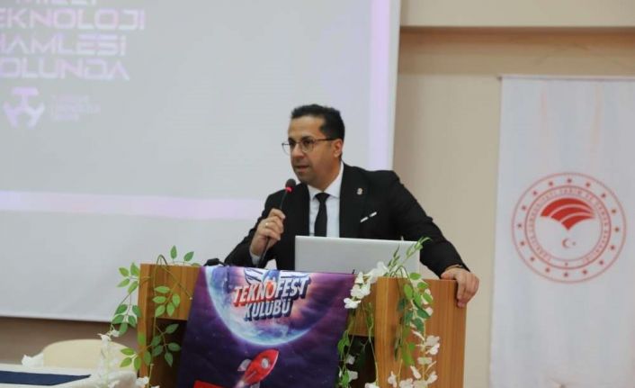 Ardahan’da "Teknofest Türkiye şampiyonluğu tecrübe paylaşımı" yapıldı