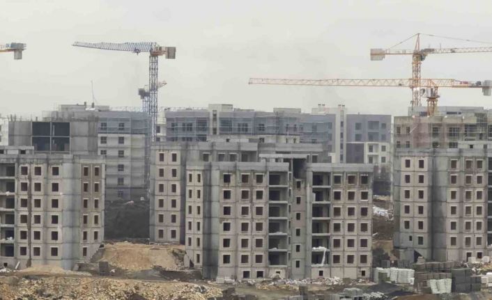 Arnavutköy’de inşaatta asansör boşluğuna düşen işçi hayatını kaybetti