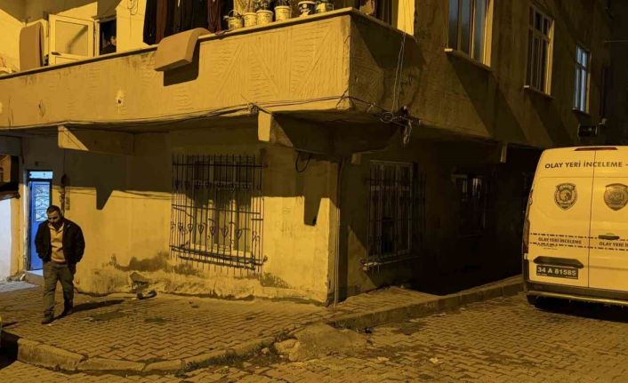 Arnavutköy’de silahlı gasp dehşeti