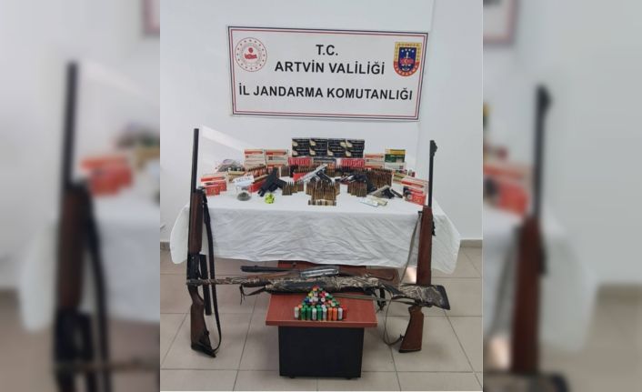 Artvin’de uyuşturucu tacirlerine geçit yok
