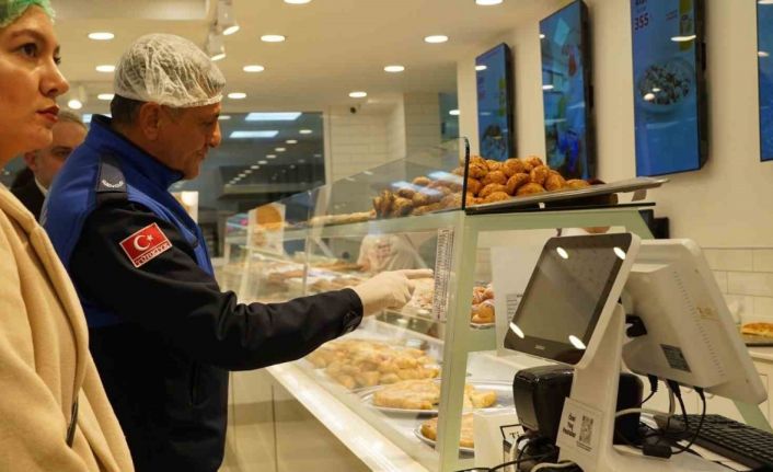 Atakum’da gıda denetimi: Kurallara uymayan işletmelere ceza