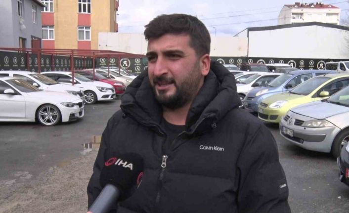 Ataşehir’de ‘yeni nesil galericilik’: Çekilişle 50 bin liraya araç sattı, Türkiye’nin dört bir yanından gelenler sıraya girdi