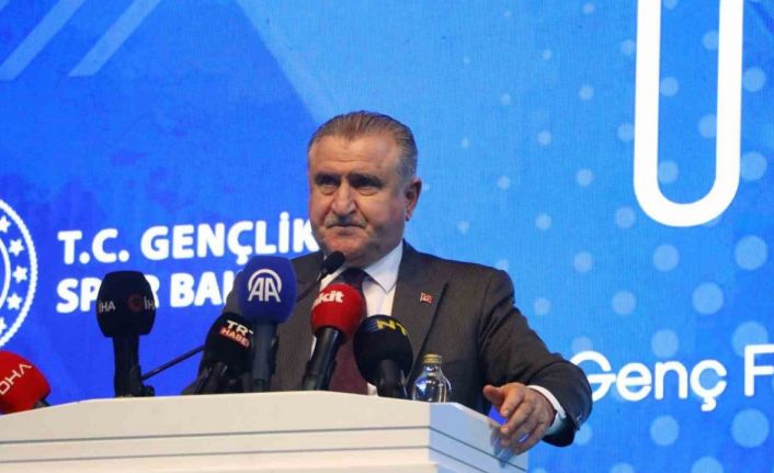 Bakan Bak: "Türkiye sonunda dünyada söz sahibi bir ülke olacak"