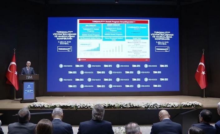 Bakan Bolat: "Mal ve hizmetler ihracatında 2030’a kadar 500 milyar dolara ulaşmayı hedefliyoruz"