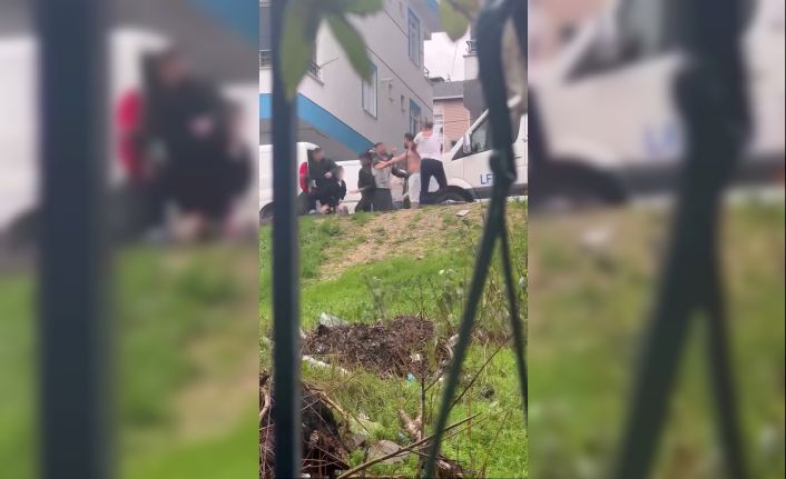 Başakşehir’de kardeş kavgası: Sopa, kemer ve bıçaklar havada uçuştu