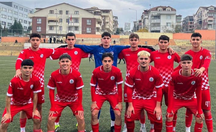 Başiskele Belediyespor ve Körfez Gençlerbirliği berabere kaldı