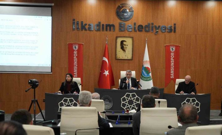 Başkan Kurnaz: "Maksat hayvan sevmek değil, siyaset yapmak"