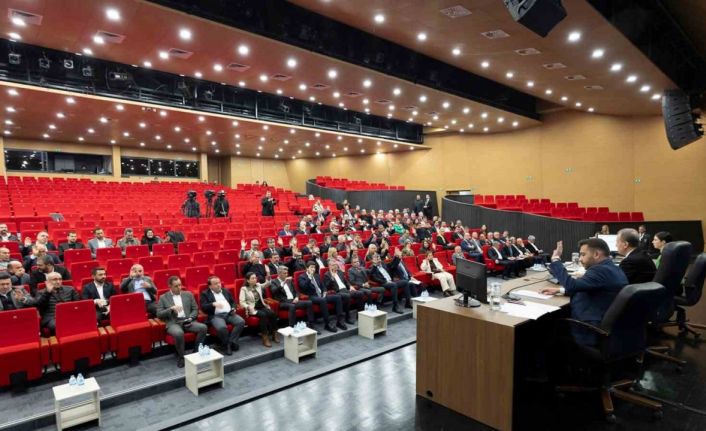 Başkan Seçer’den maraton ve yılbaşı pazarı çağrısı