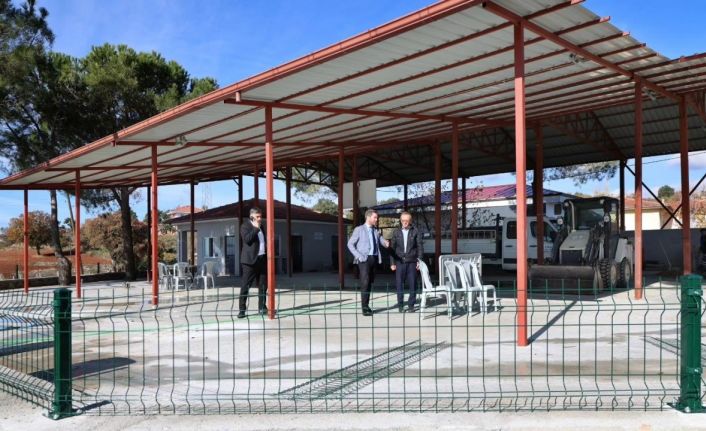 Başkan Tatık, Güzelköy Mahallesi Sosyal Tesis çalışmalarını yerinde inceledi