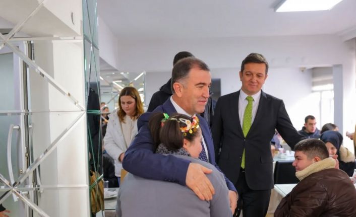 Bayburt’ta özel öğrenciler polisevinde misafir edildi