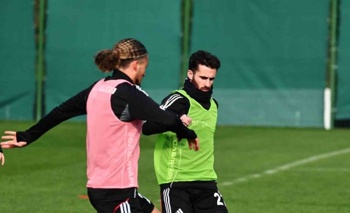 Beşiktaş’ta Rafa Silva, takımla birlikte çalıştı