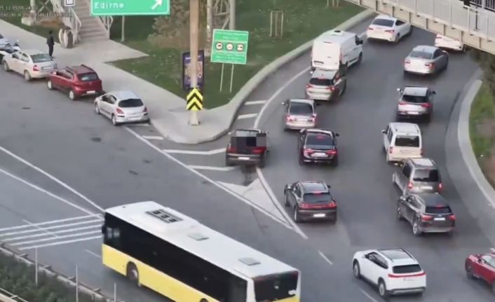Beykoz’da "kaynak manevrası" pahalıya patladı: 32 sürücüye 69 bin lira ceza kesildi