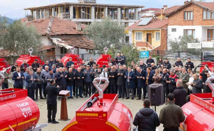 Bilecik’te 20 yeni yangın söndürme tankeri köylere teslim edildi