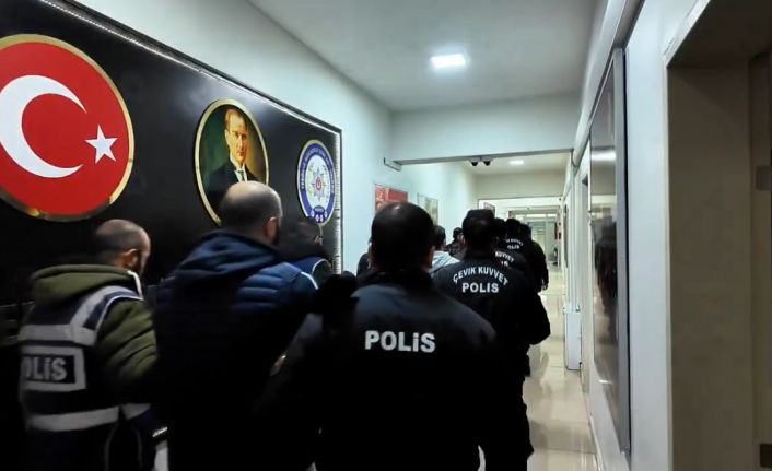Bingöl merkezli terör operasyonunda 12 gözaltı