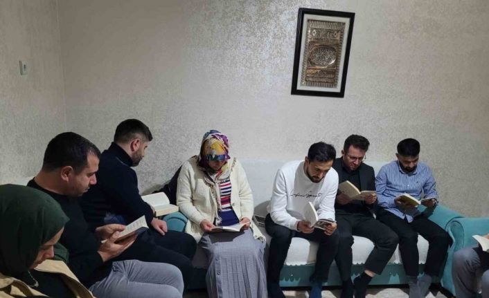 Bitlis’te "Ailece Kitap Okuyoruz" buluşması