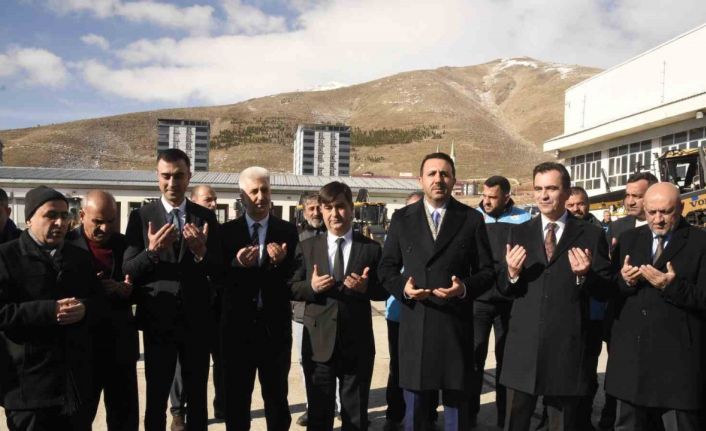 Bitlis’te karla mücadele toplantısı gerçekleştirildi