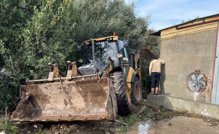 Bodrum’da sel sonrası ilk açıklama: "Metrekareye 45 kilogram yağış düştü"