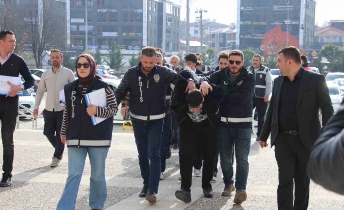 Bolu’da bir haftada 165 şüpheli yakalandı, 13’ü tutuklandı