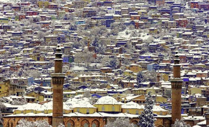 Bursa Ulu Cami dünya finalinde "Viki Anıtları Seviyor"da Türkiye birincisi oldu