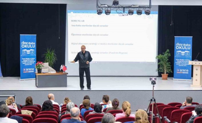 Bursa’da anne baba okulu ilgi görüyor