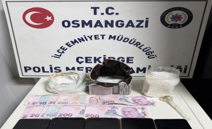 Bursa’da zehir tacirlerine darbe, yüklü miktarda uyuşturucu ele geçirildi