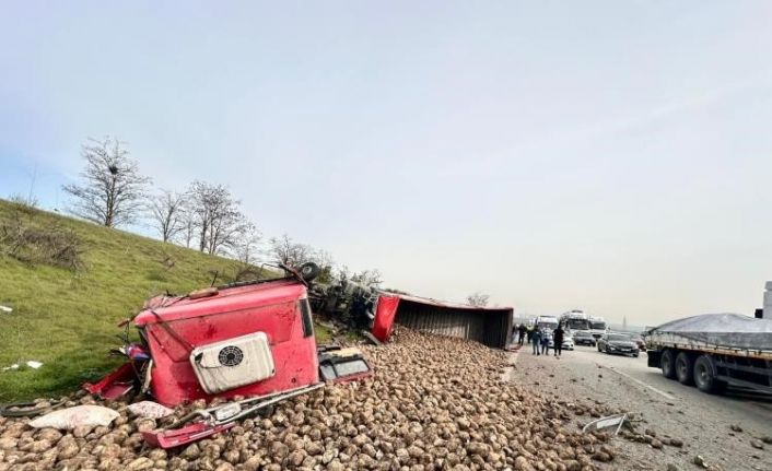 Bursa’daki tır kazasında acı haber: 1 ölü, 3 yaralı