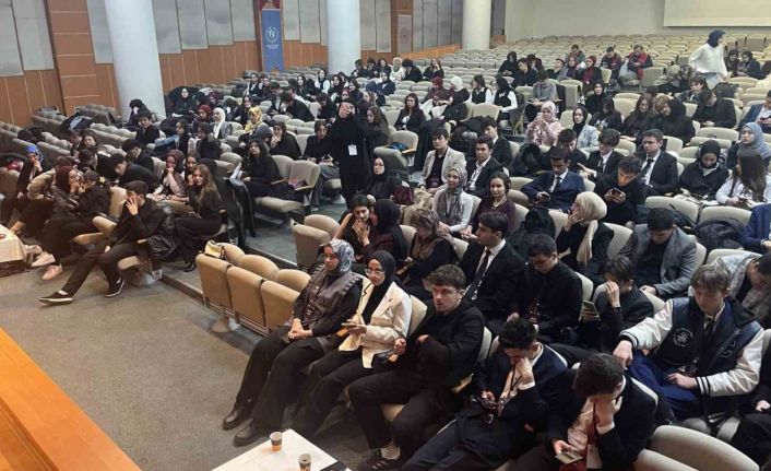 Bursalı genç beyinler, şimdiden Türkiye’nin geleceğine ışık tutuyor