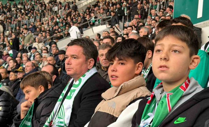 Bursaspor sevgisi çocukların kalplerine işlendi