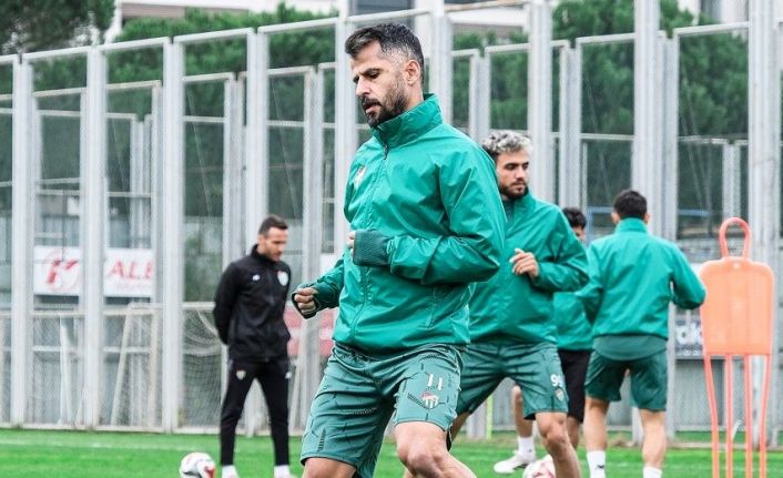 Bursaspor’da hazırlıklar sürüyor