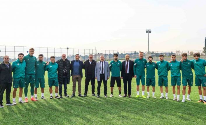 BUÜ’den Bursaspor’a tam destek