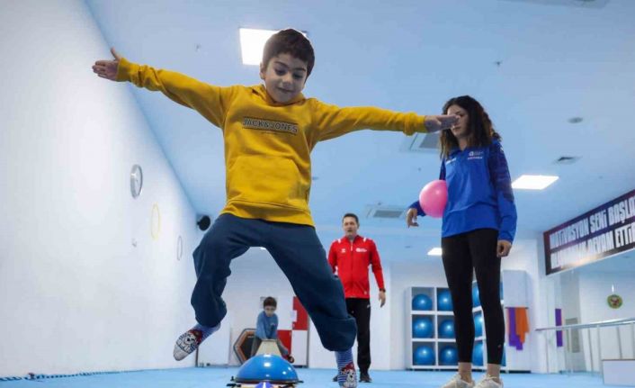 Büyükşehir’den özel gereksinimli bireyler için spor kursu