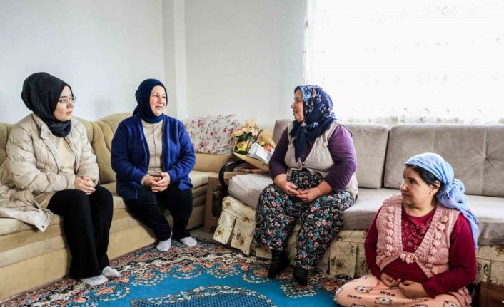 Çameli Belediyesi personeli engelli bireyleri evlerinde ziyaret etti