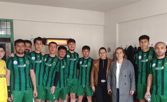 Çameli Belediyespor liderliği sürdürüyor