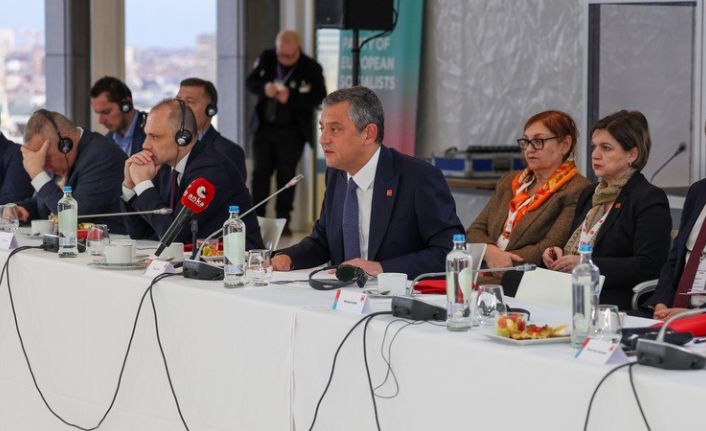 CHP lideri Özel’den İngiltere’ye sitem: "İşçi Partisi Erdoğan’la, Erdoğan’ın beklediğinin üzerinde bir dayanışma gösteriyor, bunu kabul edemeyiz"