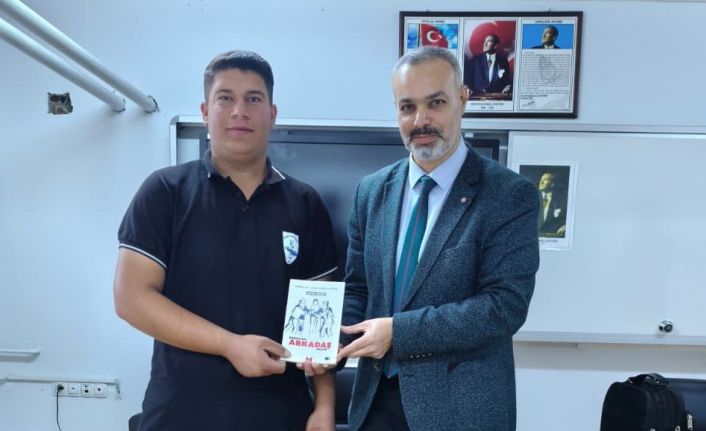 Cizre’de başarıda arkadaş seçimi konferansı