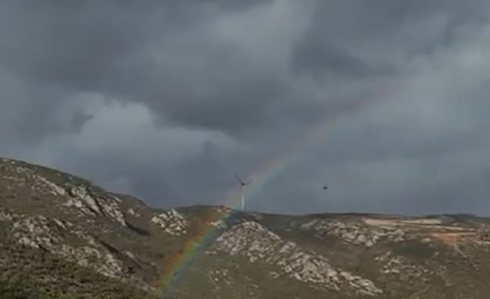 Çocukluk hayali olan gökkuşağının altından dronla geçmeyi denedi