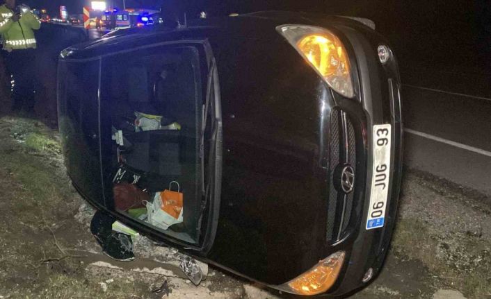 Çorum’da otomobil takka attı: 1’i bebek, 3 yaralı