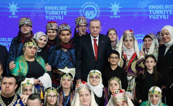 Cumhurbaşkanı Erdoğan: "Engelli vatandaşlarımızın sorunlarını çözüme ulaştırmak birincil önceliğimizdir"