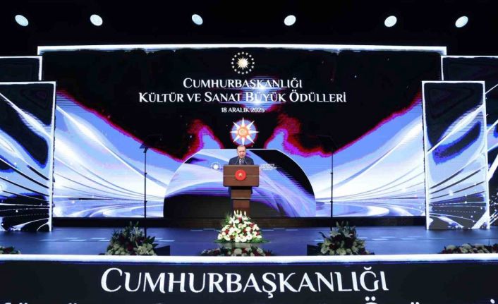 Cumhurbaşkanı Erdoğan: "Filistin halkının yanında eğilmeden, bükülmeden dimdik duruyoruz"
