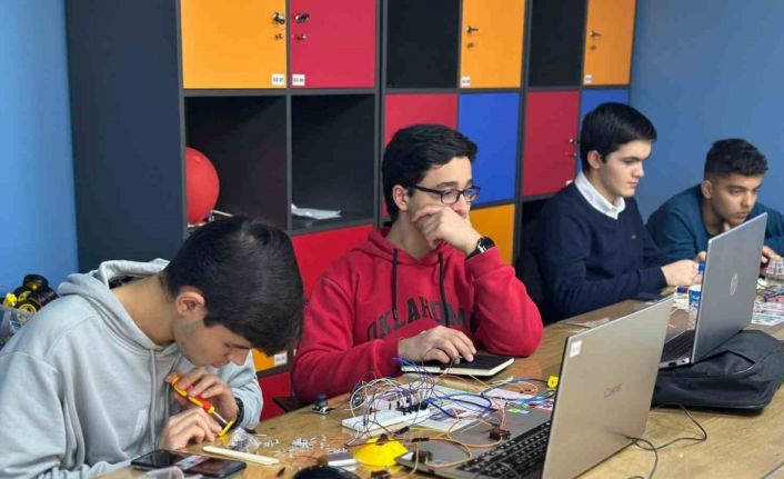 ’Deneyap Teknoloji Atölyesi’nde çalışmalar sürüyor