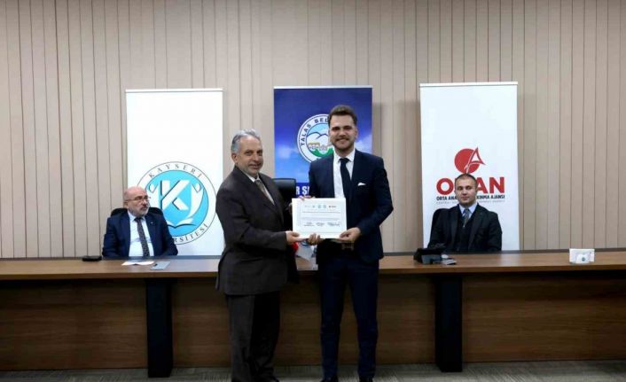 Dijital Görselleştirme ve Tasarım Araçları Eğitimi tamamlandı