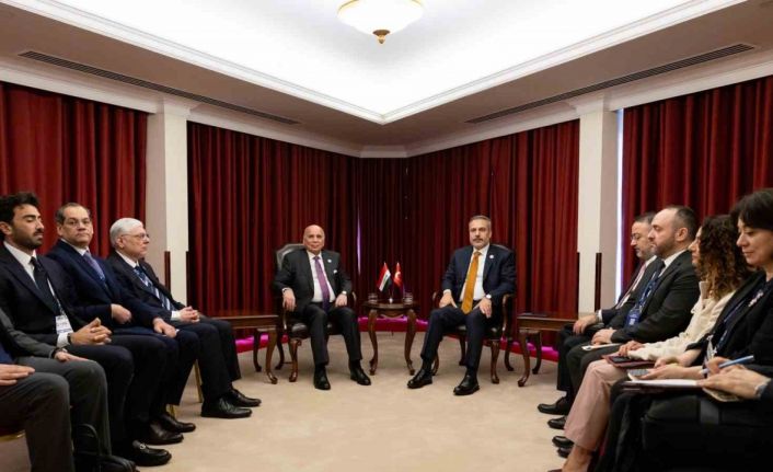 Dışişleri Bakanı Fidan, Iraklı mevkidaşı Hüseyin ile görüştü