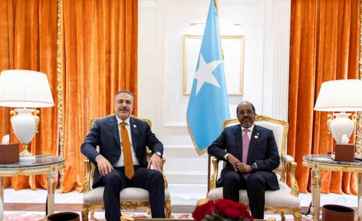Dışişleri Bakanı Fidan, Somali Cumhurbaşkanı Mahmud ile görüştü
