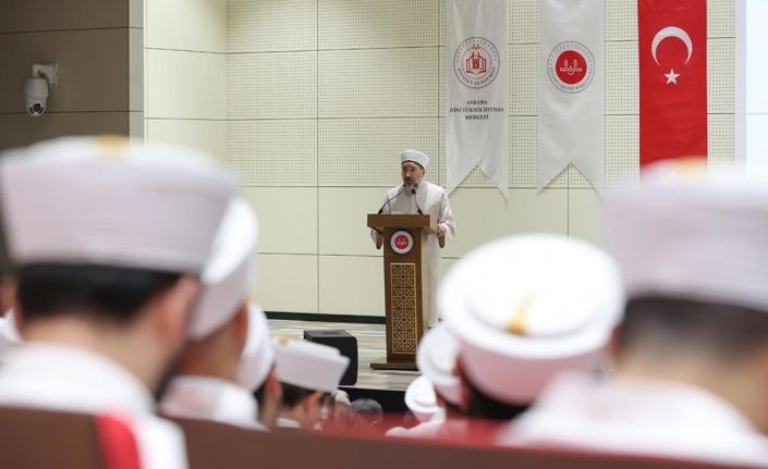 Diyanet İşleri Başkanı Arpaguş: "Kurslarımızı Peygamber Efendimizin örnekliğinin hayata taşınması hususunda güçlü bir zemin olarak değerlendiriyoruz"