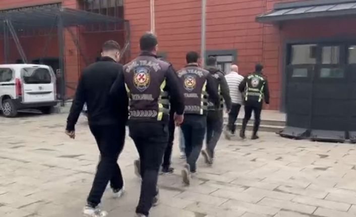 Düğün konvoyunda trafiği tehlikeye atan şahıslara 15 bin 888 TL ceza