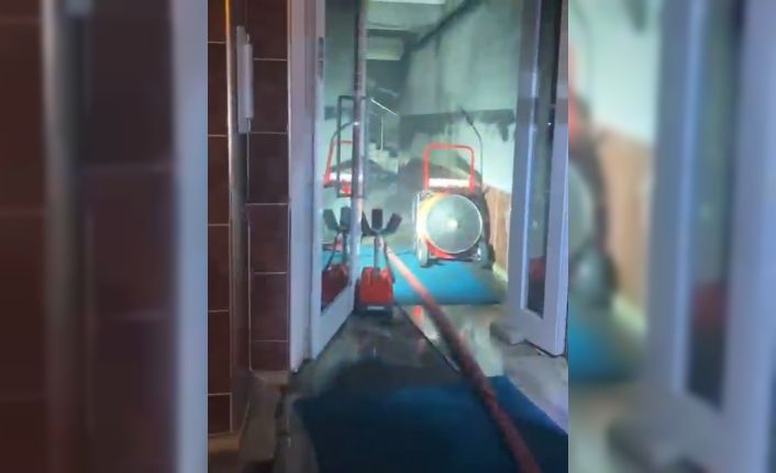 Düzce’de apartmanda çıkan yangında 1 kişi dumandan etkilendi