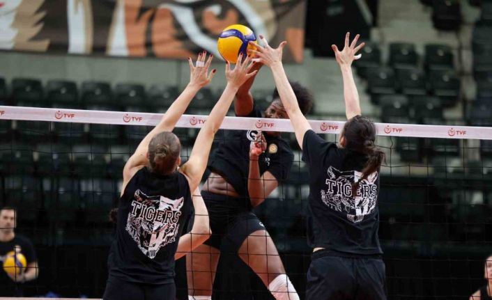 Eczacıbaşı Dynavit, Zeren Spor’u ağırlayacak